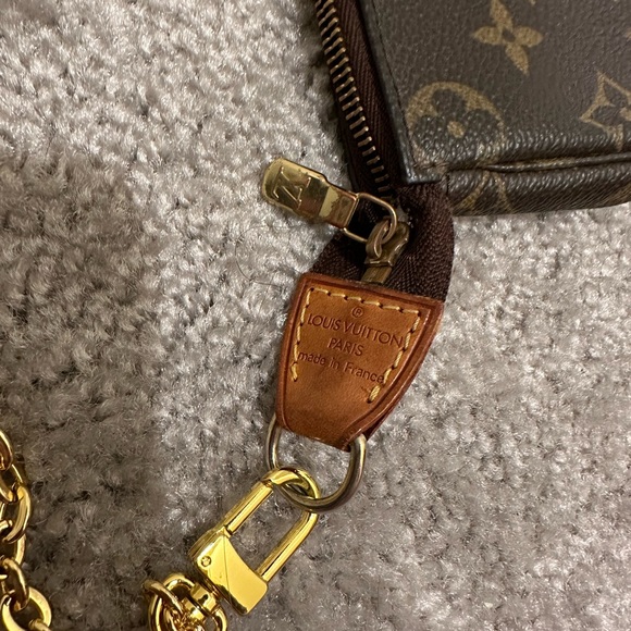 SOLD Louis Vuitton Monogram Mini Pochette Accessories - Picture 8 of 8